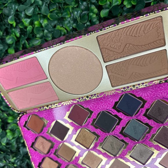 Tarte Treasure Box Collector's Makeup Eyeshadow Palette Limited Holiday Gift Set - Picture 6 of 6